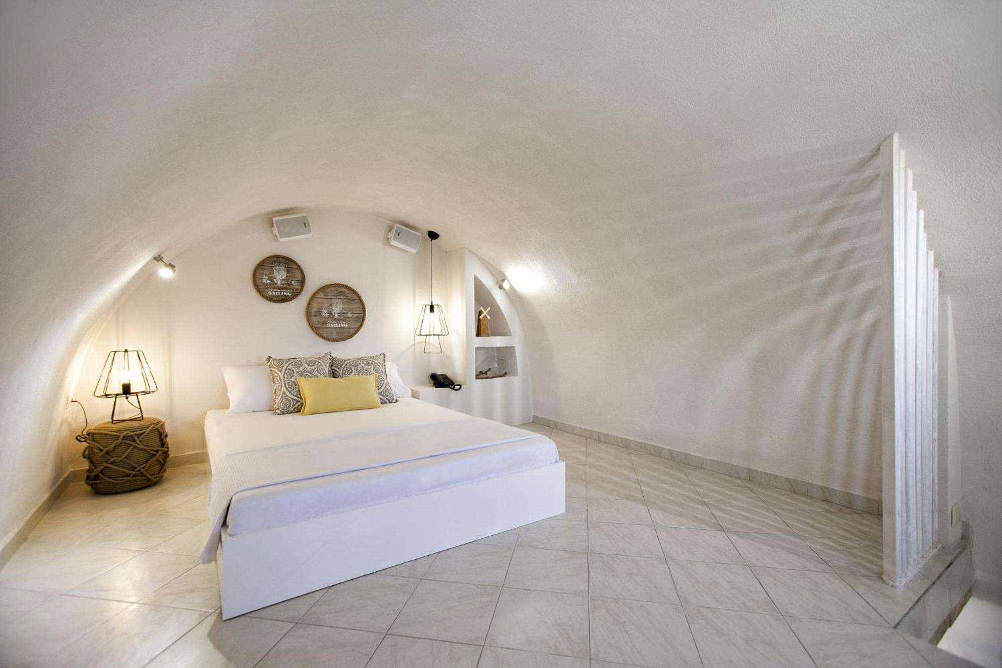 Hotel Privee Santorini Perissa  Zimmer foto