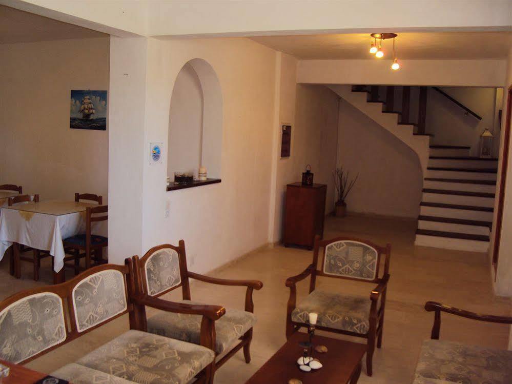 Hotel Privee Santorini Perissa  Exterior foto