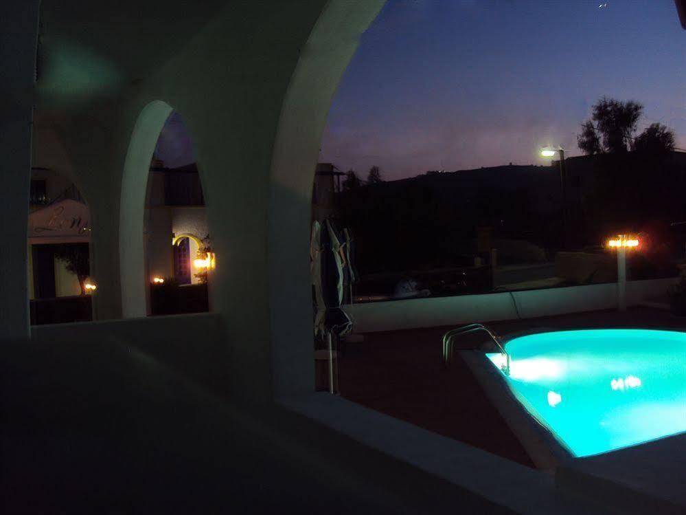 Hotel Privee Santorini Perissa  Exterior foto