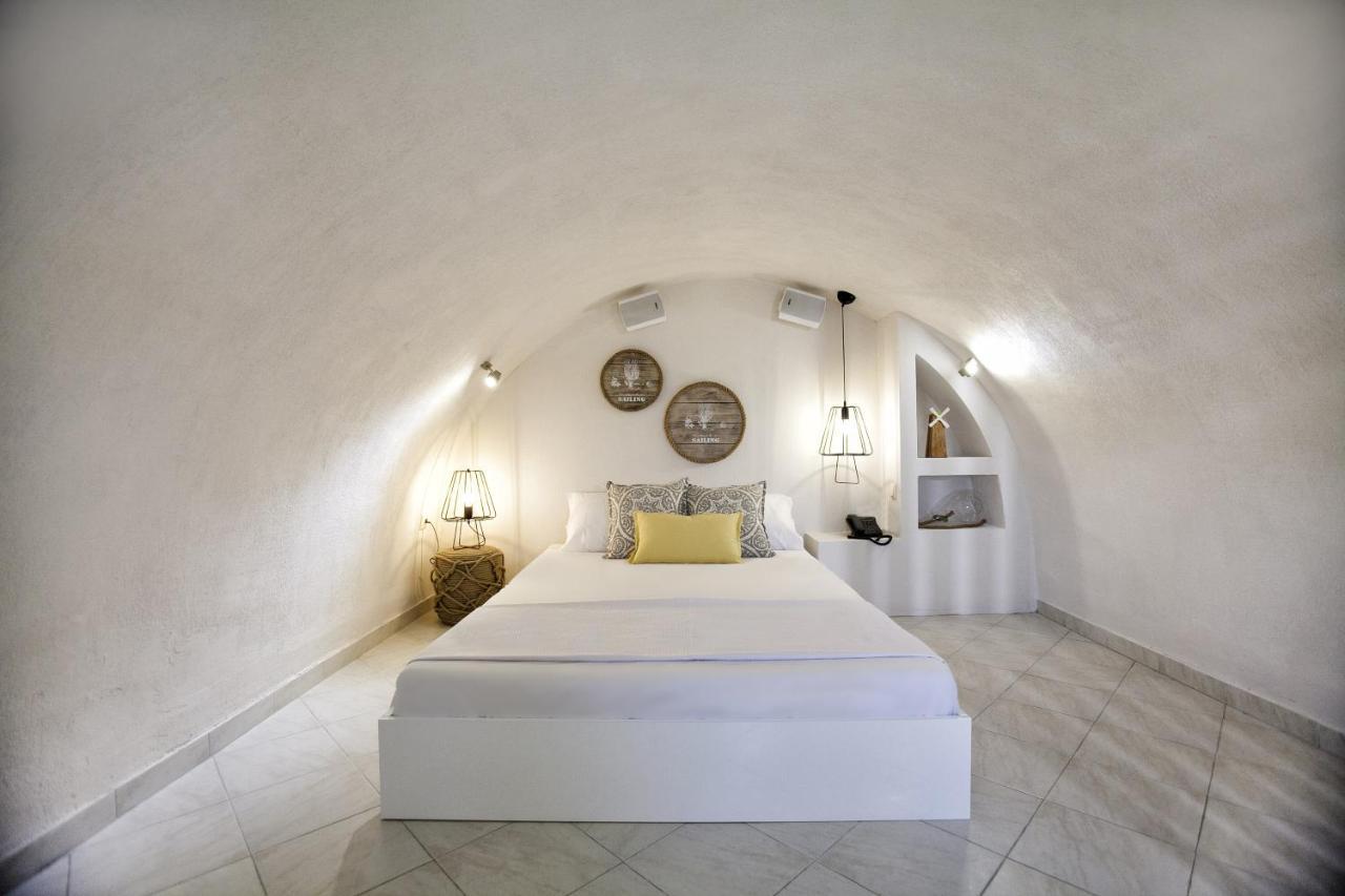 Hotel Privee Santorini Perissa  Zimmer foto
